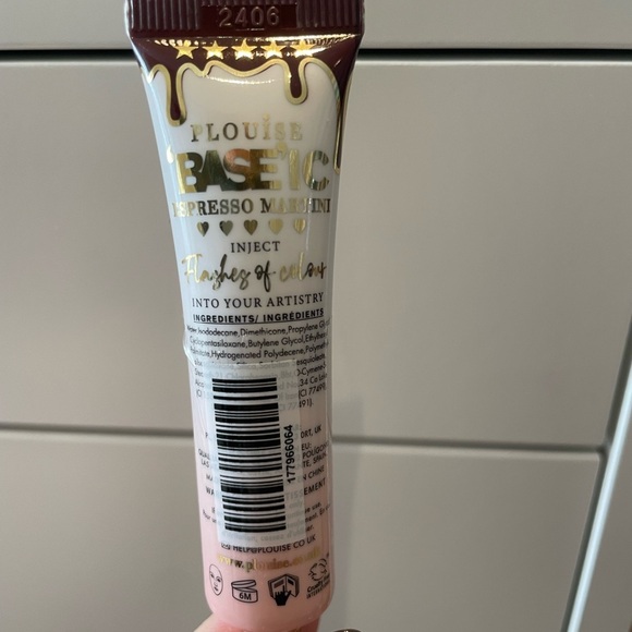 Plouise Eyeshadow Base - Picture 2 of 2